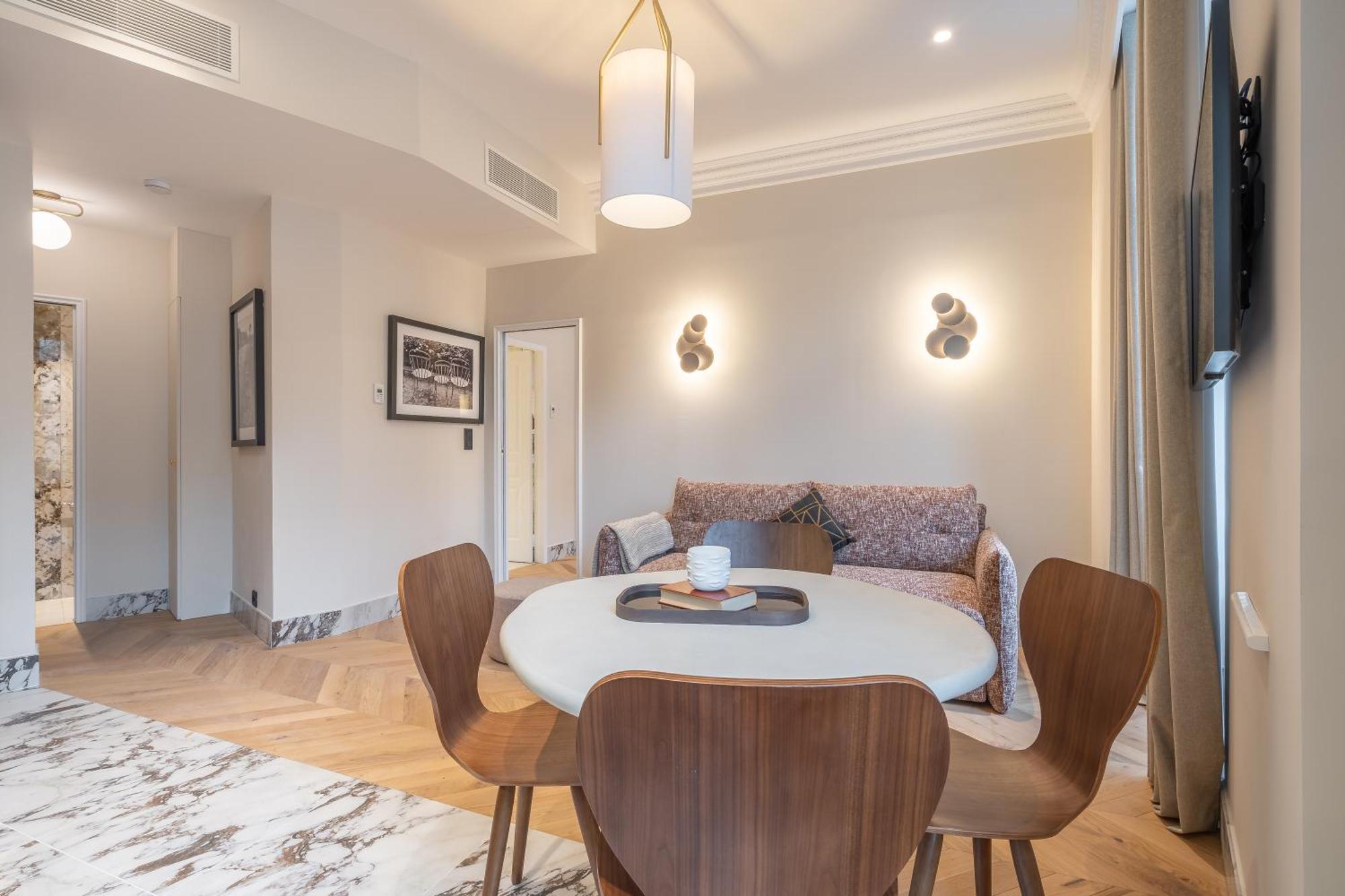 1 bedroom apartment Street View 40 m2