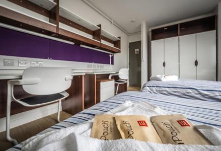 Grande Chambre Lits Jumeaux Standard avec Salle de Bains Commune