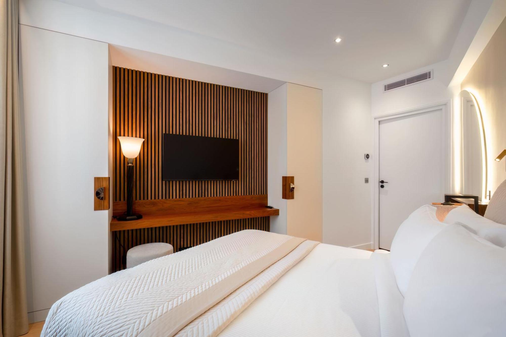 Superior Two-Bedroom Apartment