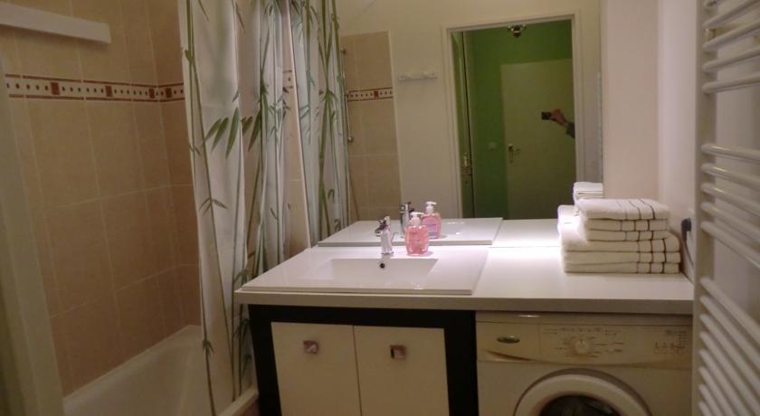 One Bedroom Apartment
