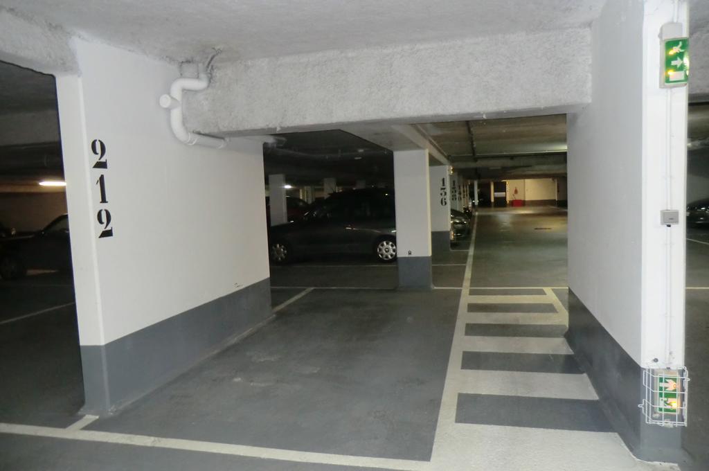 One Bedroom Apartment