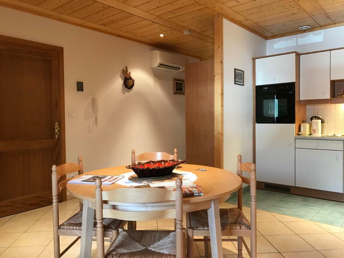 One-Bedroom Apartment,899313553:JPEG