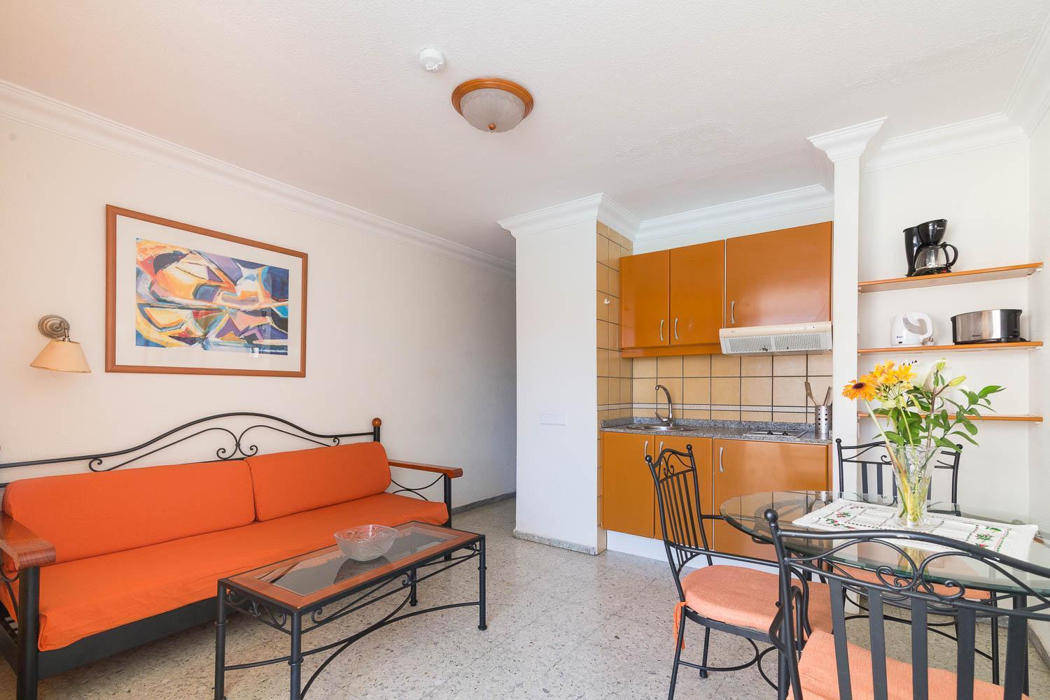 One-Bedroom Apartment