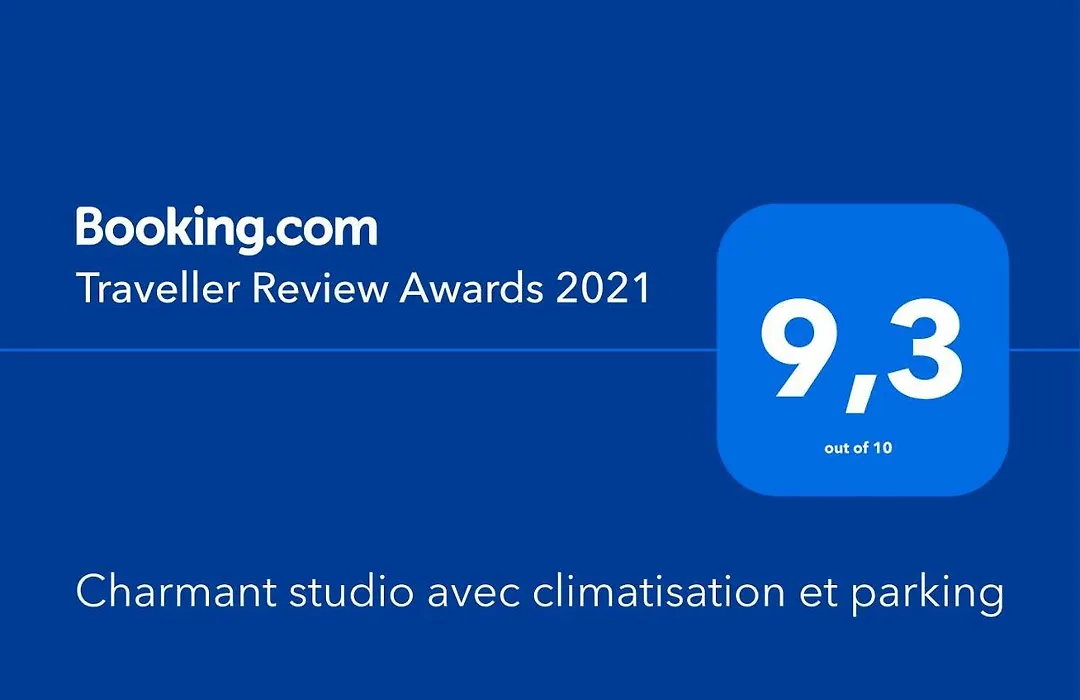 Charmant studio avec climatisation et parking-1