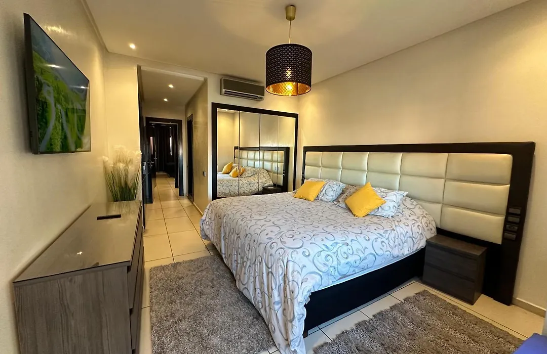 Sweet Jacob'S Appartment Gueliz City Center-1