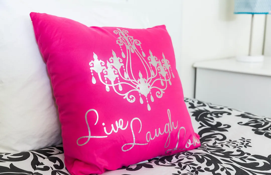 Heaven On Hollywood Furnished Apartments-1