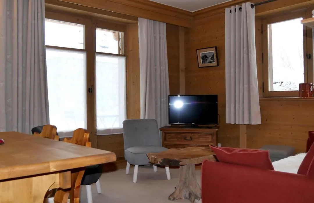 Chalet Les Alpes-1