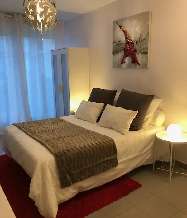 Fantasy By Dream Apartments-1
