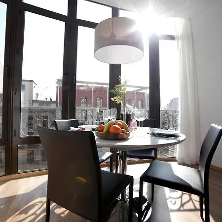 Serennia Apartamentos Ramblas - Plaça Catalunya-2