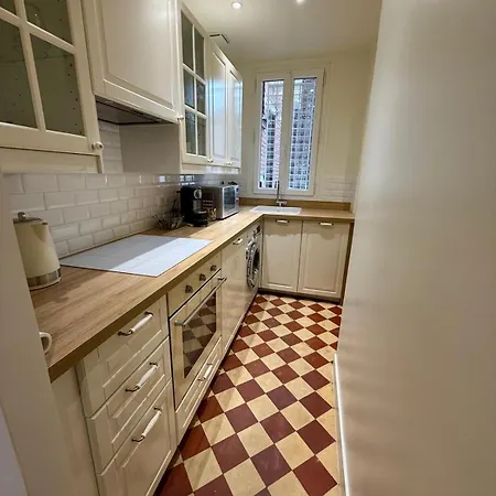 Classic Parisian Apartment-3