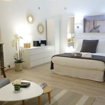 Arles Getaway - La Suite Arlésienne-2
