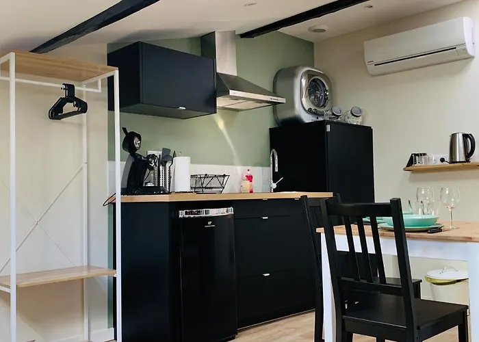 Warm & Wood