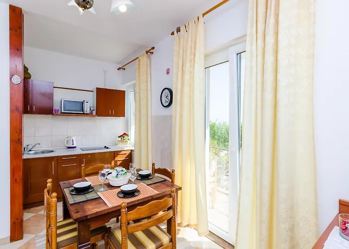Apartments Nicol