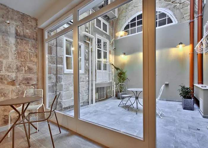 Chateau La Vallette - St. Elmo Suite