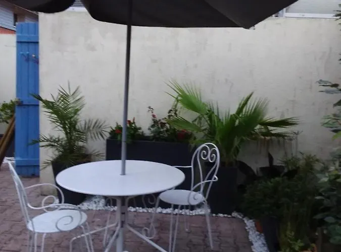 Tiny House et chambre chez l habitant
