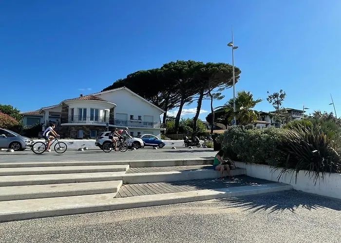 Habitaciónes Privadas en Hendaye Daniela, à 5 minutes de la gare d'Hendaye et Euskotren, Wi-Fi