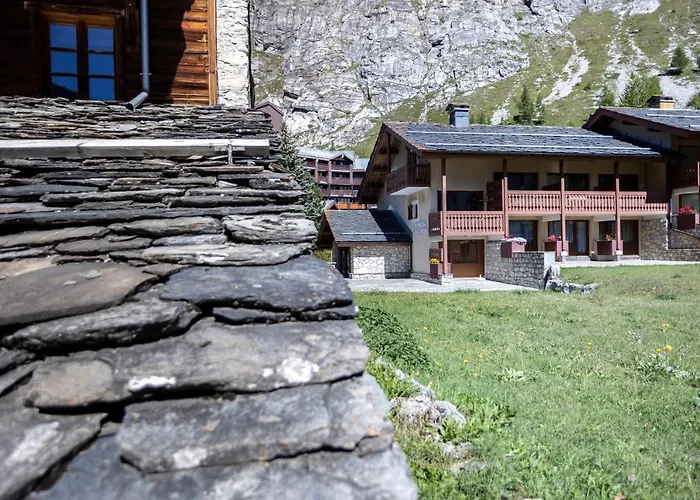 Appartement esprit chalet - splendide vue montagne à 180
