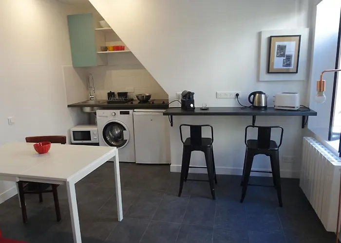 Cité Pilleux - Cozy Apartment in a private lane