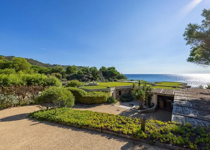 Villa in Gated Community of Hotel La Réserve