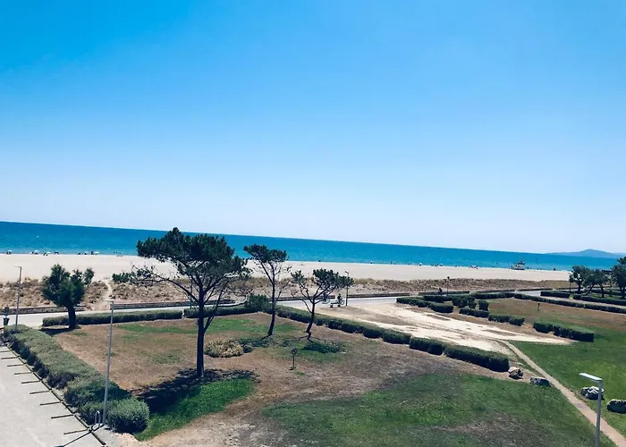 Sur la plage, vue sur mer, spacieux T3 au calme