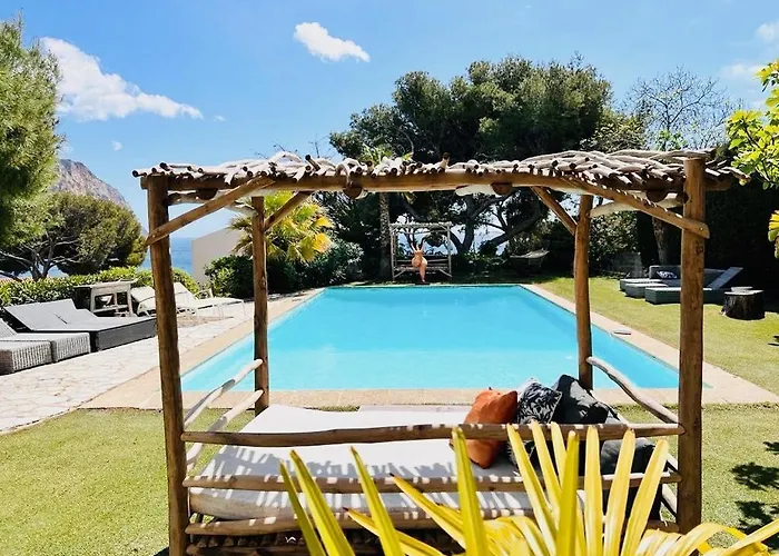 Location de vacances: Astoria Villa maison d hôtes Appartement vue mer avec piscine
