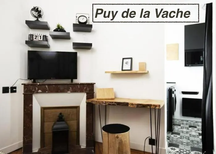 Logements Chaîne des Puys avec garages attenants