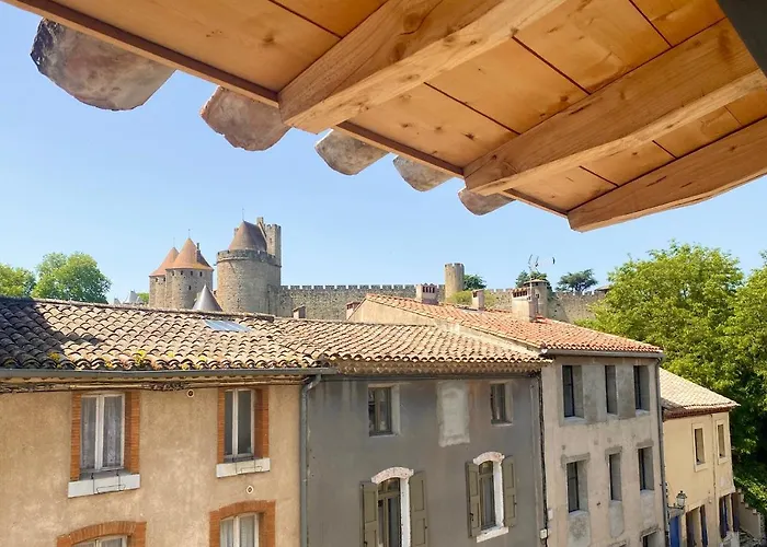 Gîte au pied de la Cité Médiévale - Le 127
