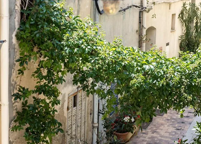 Appartement le Quai du Port Cassis parking clim