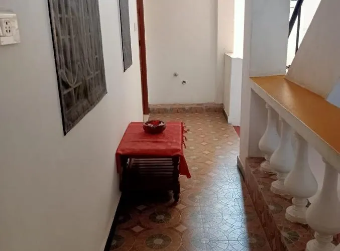 Yasin Guest house