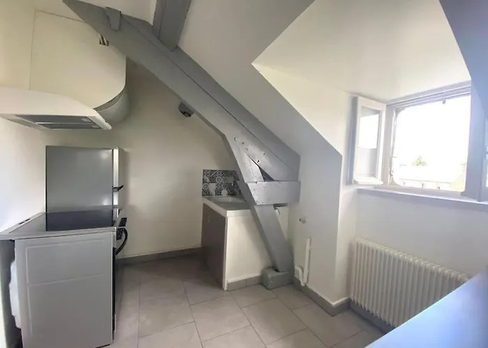 apt cozy refait à neuf à 5min du centre ville