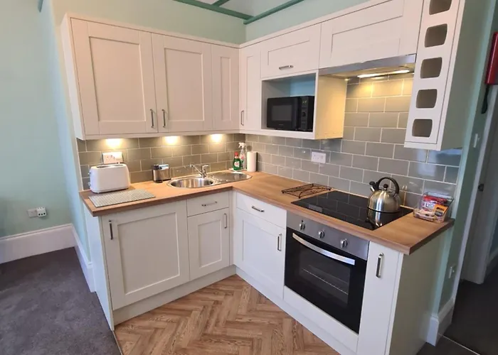 Meadowside Holiday Apartments