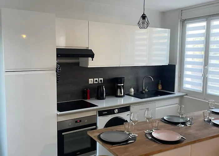 T4 Lumineux proche Centre Ville Narbonne&Des Grands Buffets