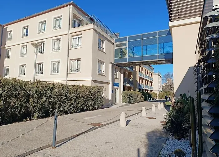 GREEN Studio climatisé, vue sur golf proche Montpellier