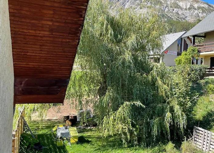 Maison L'Aiguille - chambres hôtes&2 appartements indépendant