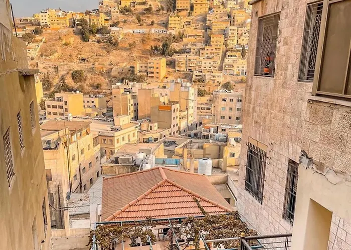 Villa Mira Guesthouse 1 - Downtown Central Amman - Al Diyrih