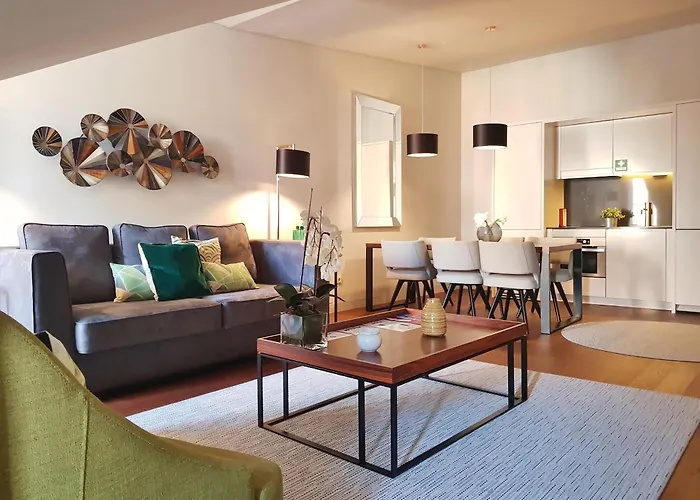 Lisbon Finestay 8 Building Apartments