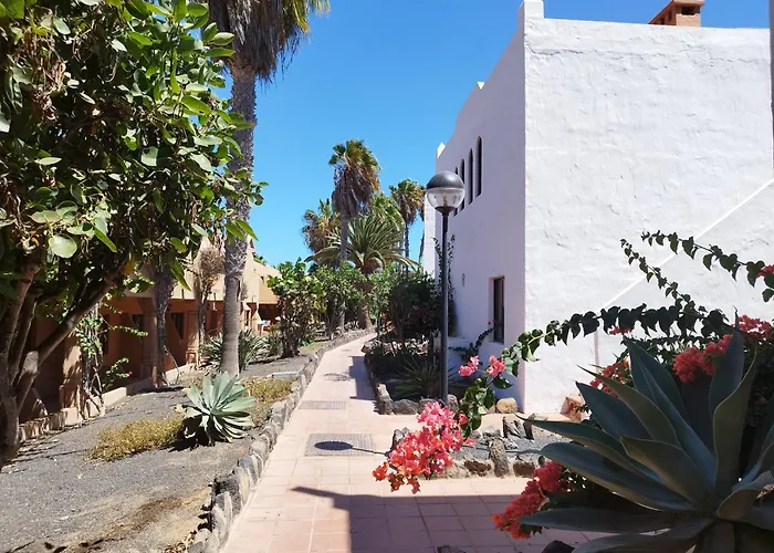 Casa Del Mar Air - Conditioned Apartment With Pool Views - Corralejo Playa