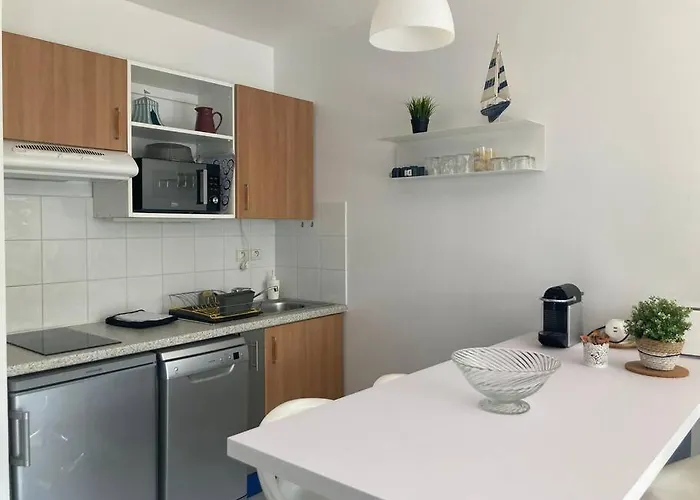 Appartement cosy proche rue piétonne et plages