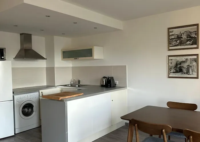 Appartement dans résidence avec piscine