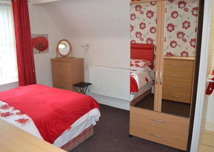 Ayrton House Holiday Apartments