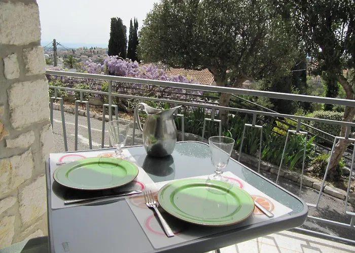 Sur les hauteurs de VENCE
