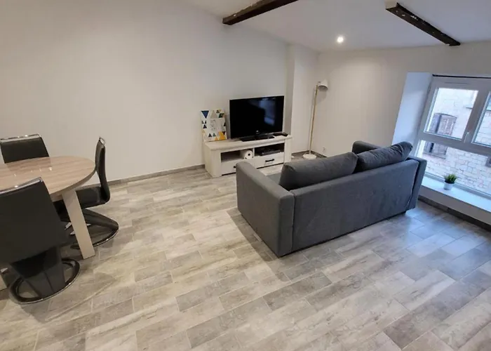 appartement rénové climatisé 1ch 50m2 à la semaine