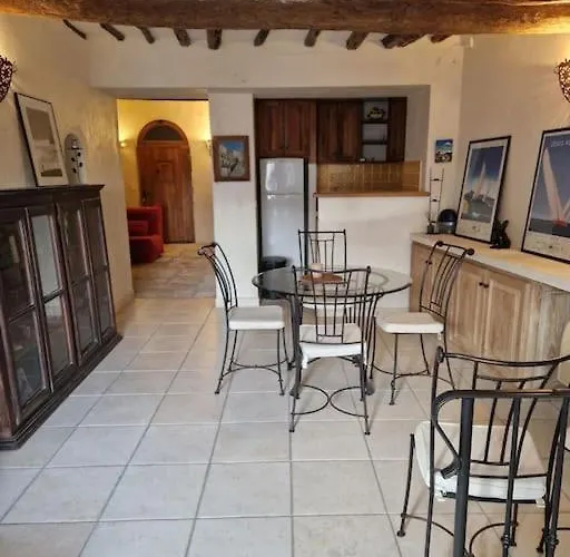 Appartement t3 dans la citadelle