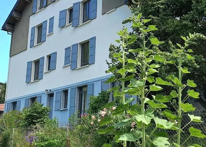 Chalet du Doumet Appartement 4 étoiles et Garage privé