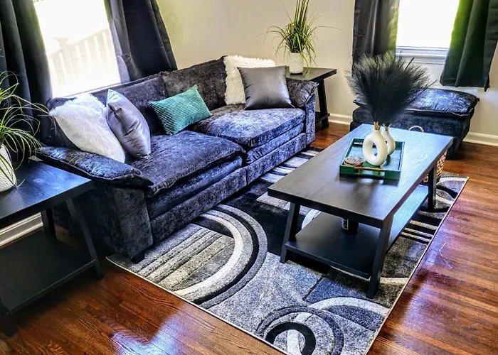 Luxury duplex unit in Nashville Unit A