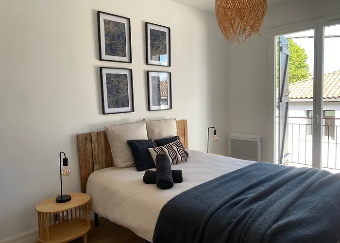 Appartement spacieux climatisé avec terrasse
