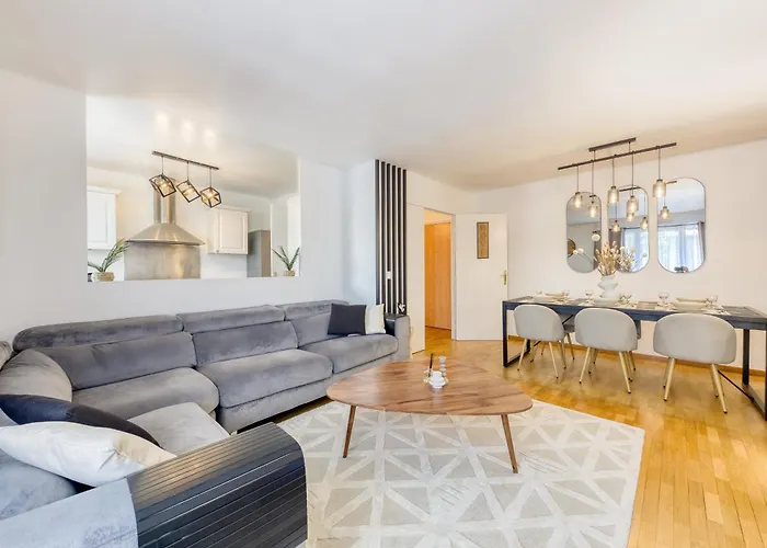 L'îlot Zen- Idéal pour famille-Groupe-Pro-Double Parking-highwifi-Aeroport Orly 8min-Paris30min