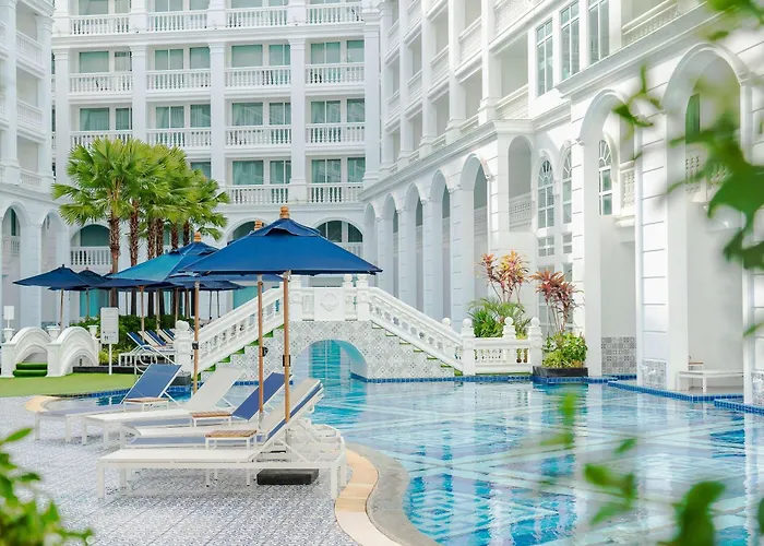 Moevenpick Myth Phuket