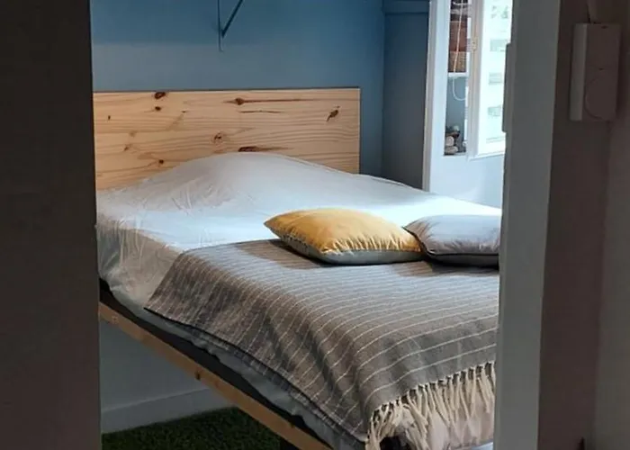 Chambre indépendante chez l'habitant avec salle de bain privée