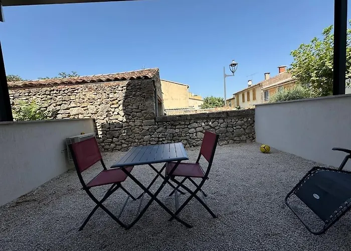 Appartement neuf centre du village